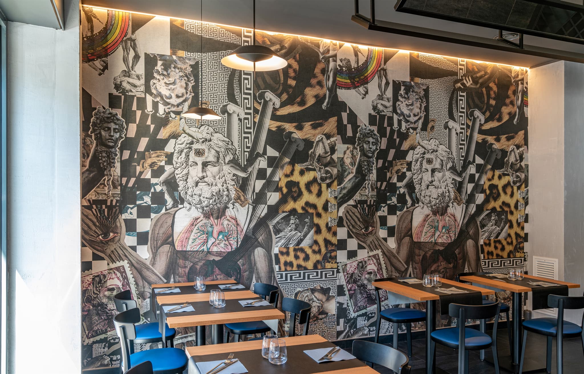 Alternativo Restaurant & Lounge Bar — Image 2