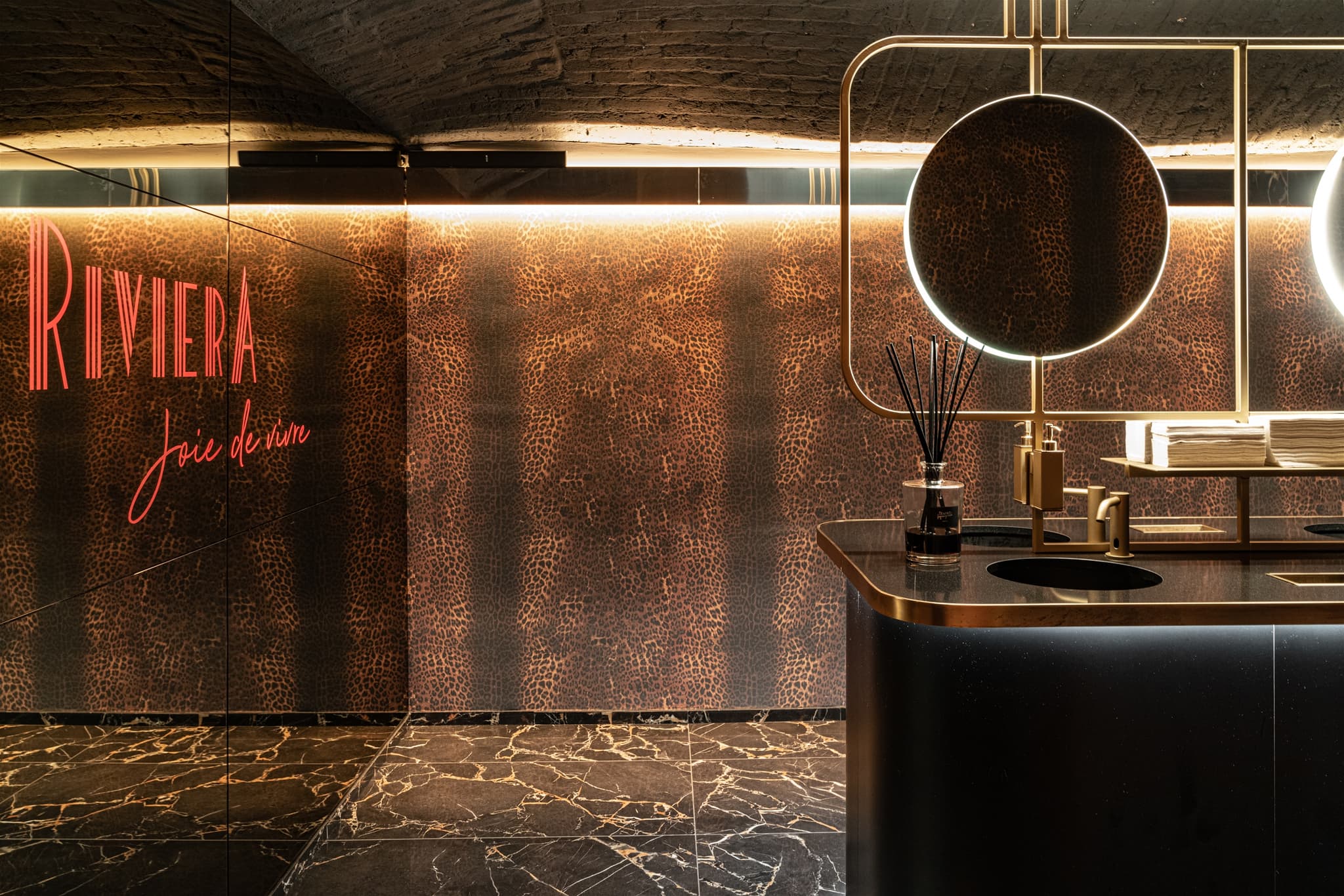 Riviera — Image 2
